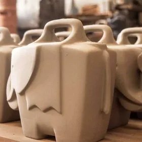 Elefas 2021 Jug Oscar Tusquets back