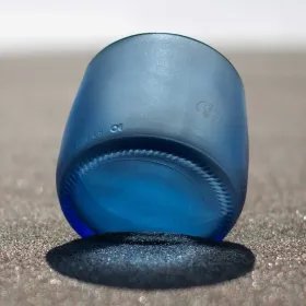 Momentum candleholder