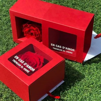 En cas d'amor trencar el vidre