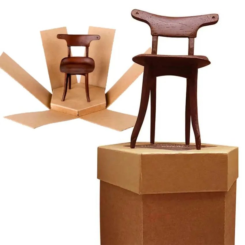 Confident chair Antoni Gaudí