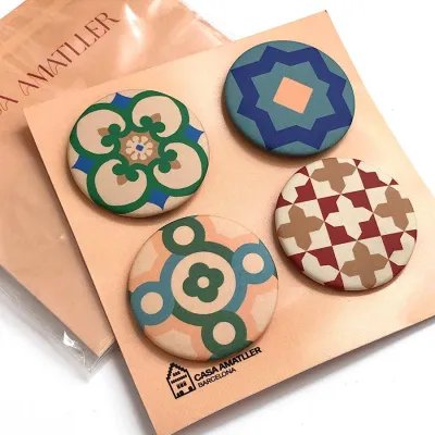 Modernist pocket mirror