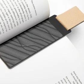 Aluminum Tòtem bookmark