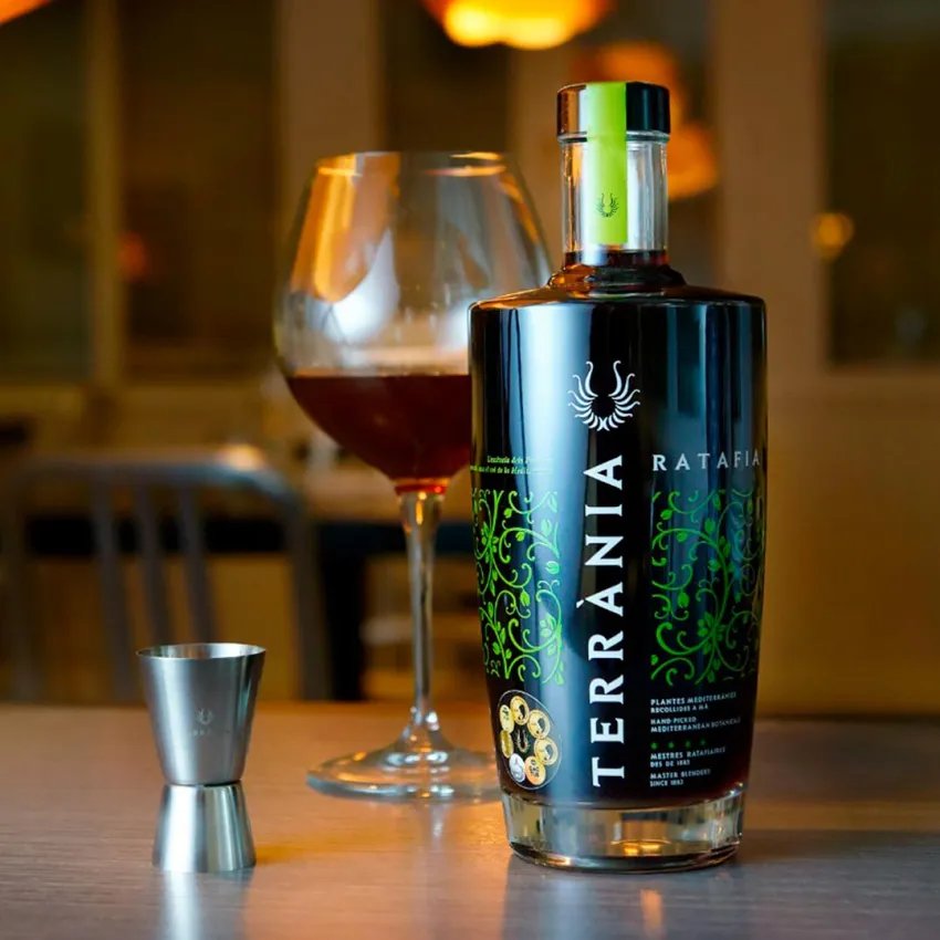 Ratafia Terrània 70 cl. table