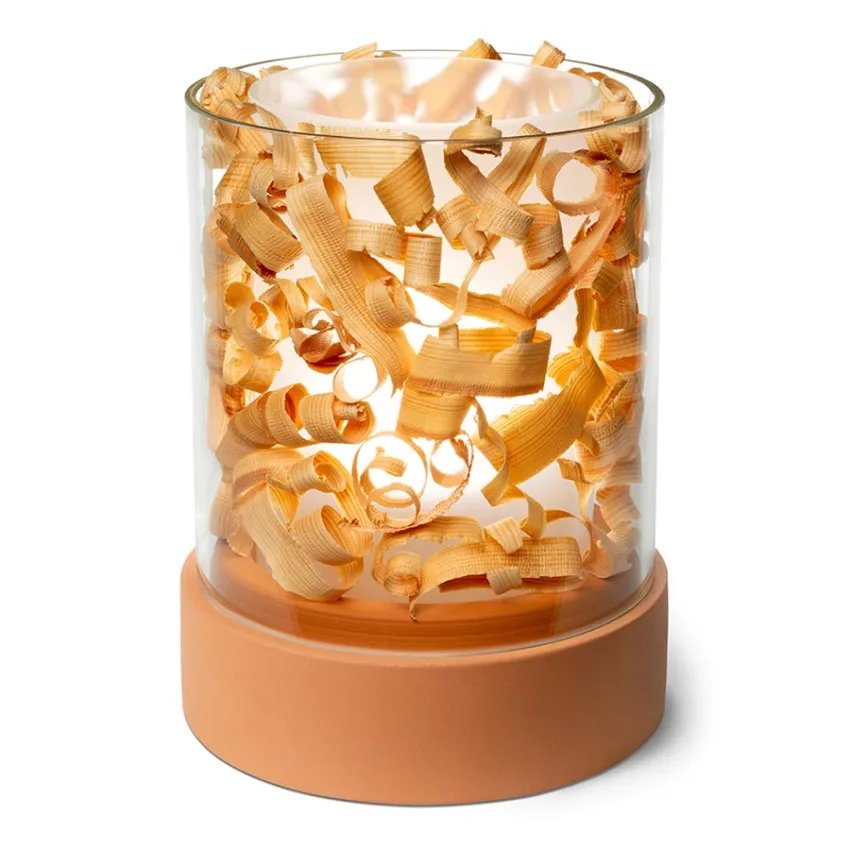 Potlight is a table lamp that stands out for its ceramic base