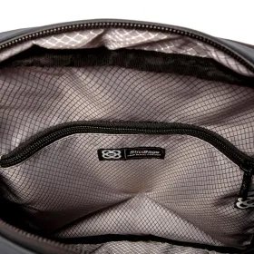 Bandolera Reporter BIG la compañera ideal para tus aventuras diarias y viajes alrededor del mundo.