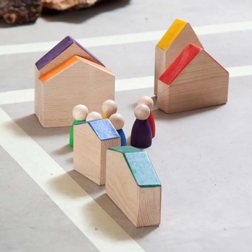 Grapat Houses and Nins Set. An invitation to imagination.