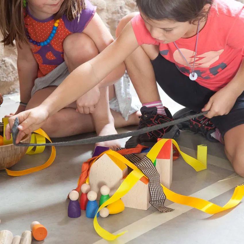 Ensemble de Maisons et de Nins Grapat est une invitation à l’imagination