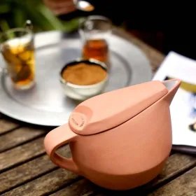 Rita Teforas teapot - Quim Larrea