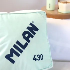 Cojín MILAN 430. Un cojín de diseño retro y nostálgico.