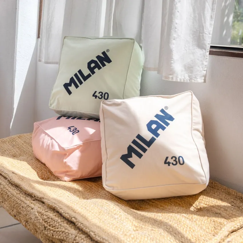 MILAN 430 Cushion. A retro, nostalgic design cushion