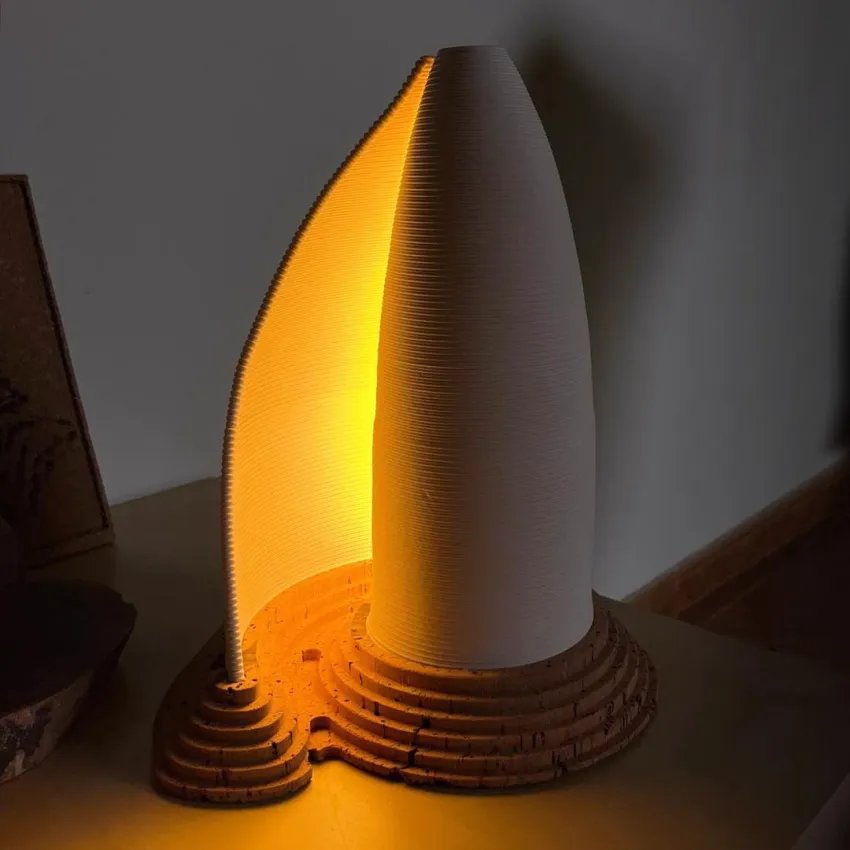 Làmpada Recargolada de Surant Design