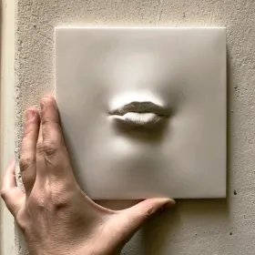 Relief Lips Tiles: The Art of Emotions