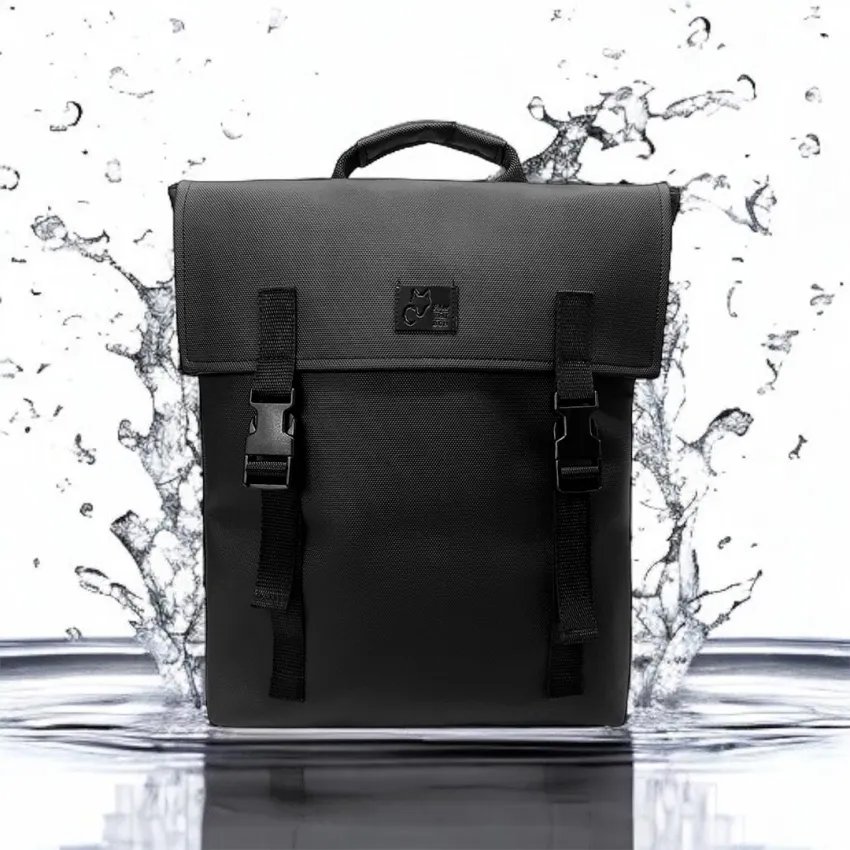 Moto Backpack - Minimalist and Functional Design