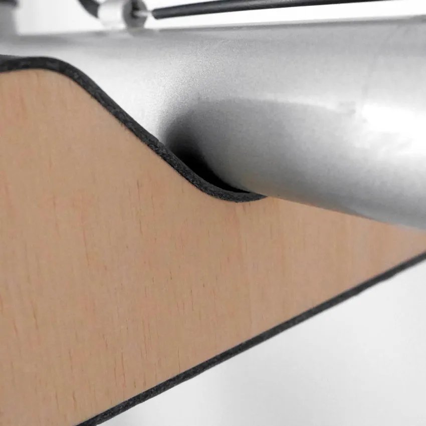 Soporte de pared LA VOLTA para colgar bicicleta con bandeja y colgadores