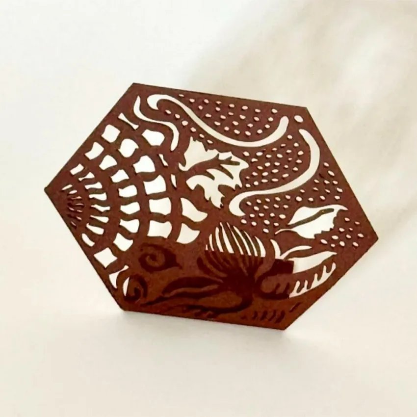 Gaudí Panot in corten steel – Iconic Barcelona design