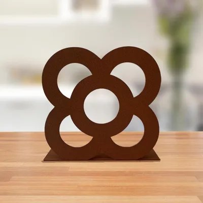 Flor de Barcelona tile in oxidized metal – Iconic urban design