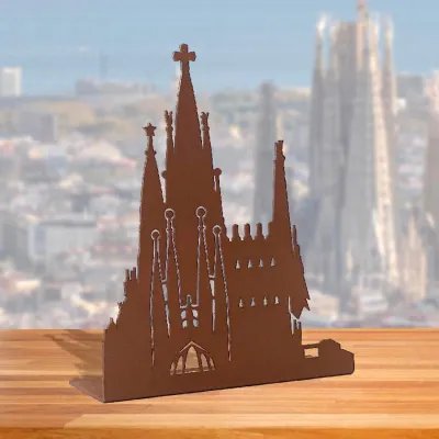 Silueta metálica de la Sagrada Familia – Decoración artística