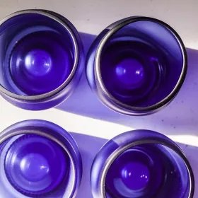 Pack de 4 vasos LYQUID de vidrio reciclado artesanal