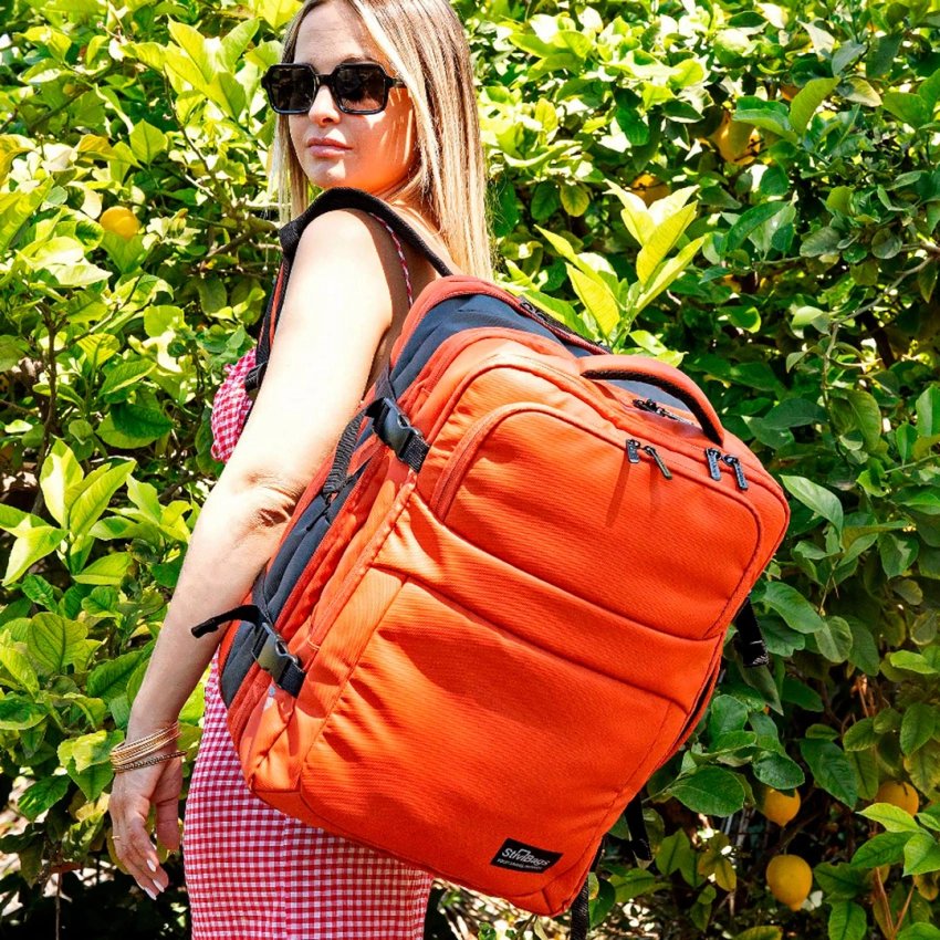 Mochila Waterproof Airmax – 40-60L, portátil 17", USB y compartimentos