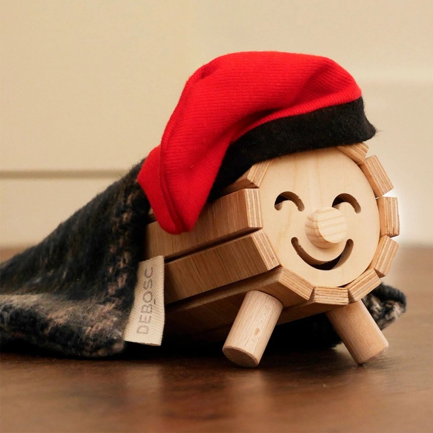 Debosc Wooden Christmas Tió – Available in 2 Sizes