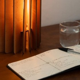 Senzilla Wooden Lamp – Handcrafted in Barcelona