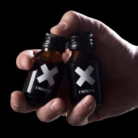 HOSTIA PLUS – 2 Mini Bottles of High-Voltage Ratafia 5 cl