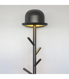 Chapeau floor coat rack
