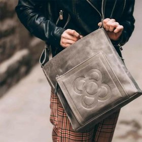 Sac bandoulière panot de Barcelone en cuir gravé