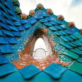Pendientes gancho Gaudí Casa Batlló azul plata u oro