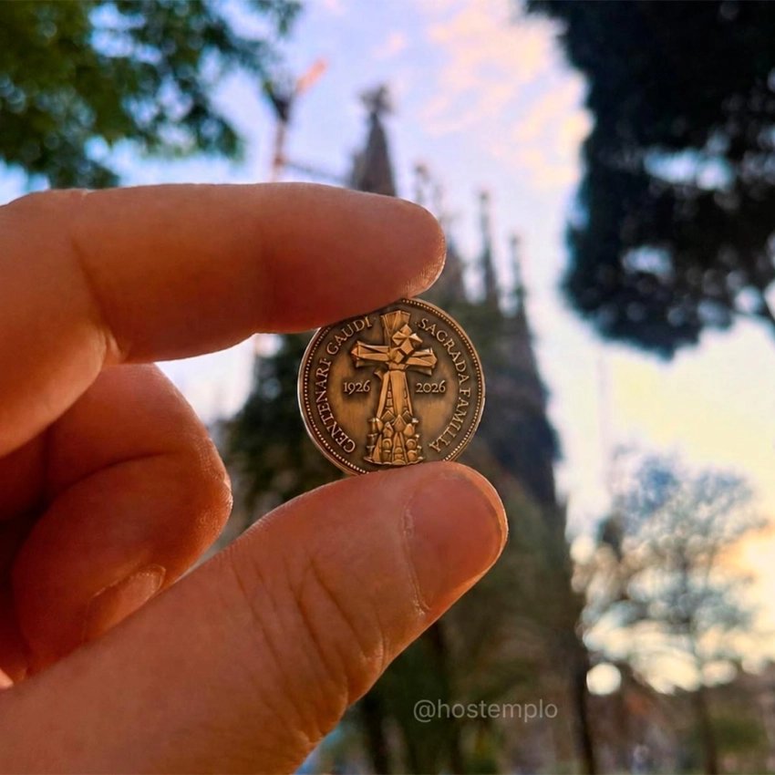 Medalla Hostemplo Gaudí 2026 – Edición limitada UNIC ICONIC