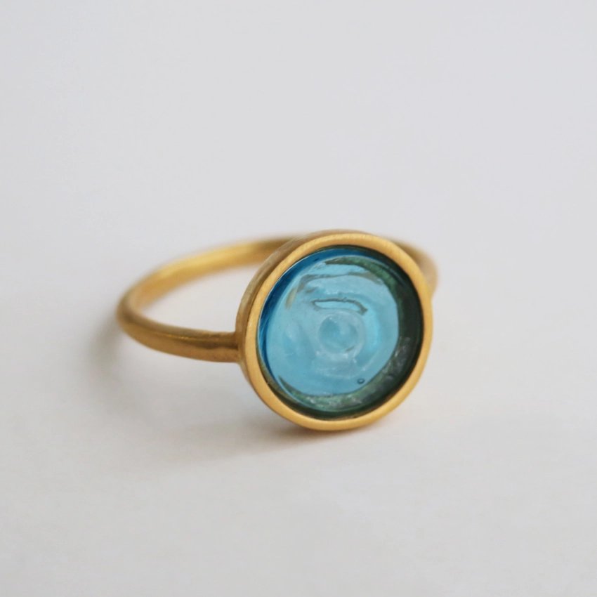 Gaudí Casa Batlló blue 24K gold ring – Joidart
