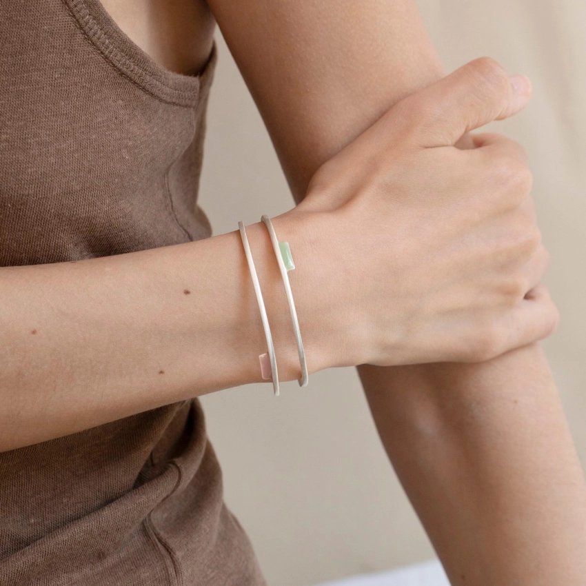 Tremelia gold or silver-tone open cuff bracelet – Joidart