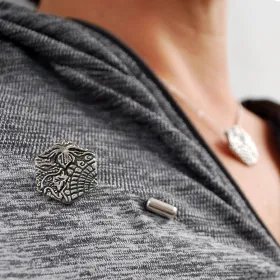 Aguja panot Gaudí puesta