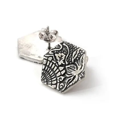 Gaudí panot earrings with pressure closure