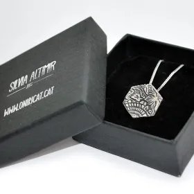 Gaudí panot pendant 1 piece box